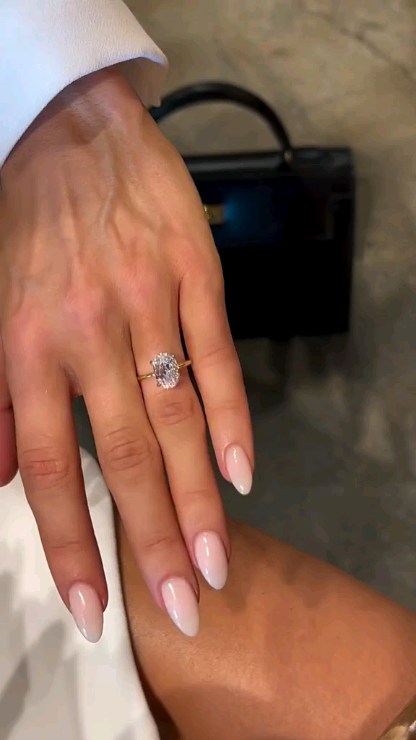 Premium jewellery showcase